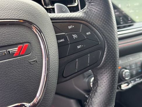 Used 2025 Dodge Durango GT AWD/4WD image 34