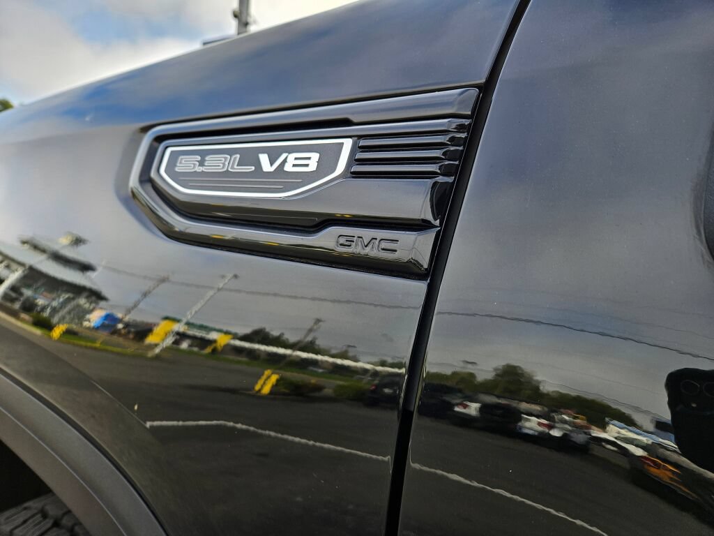 Used 2020 GMC Sierra 1500 Elevation AWD/4WD image 8