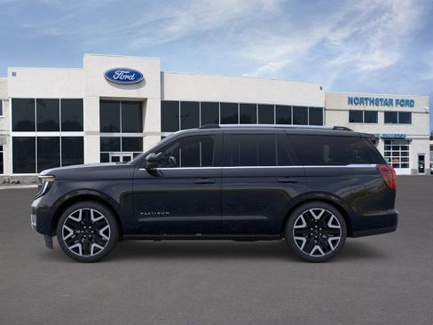 New 2026 Ford Expedition Platinum image 3