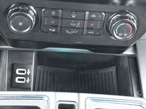 Used 2019 Ford F150 XLT w/ Equipment Group 302A Luxury image 44