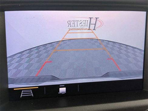 Used 2020 Chevrolet Colorado LT w/ LT Convenience Package image 20