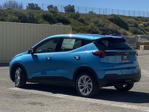 New 2027 Chevrolet Bolt LT w/ Comfort Package image 15