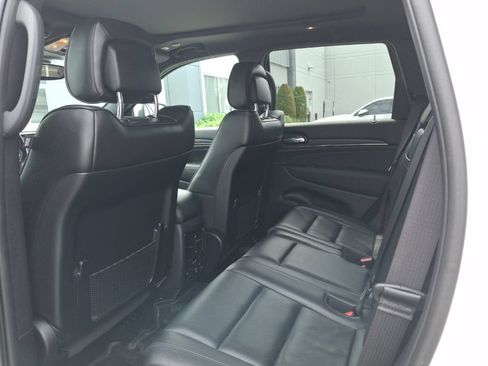 Used 2020 Jeep Grand Cherokee High Altitude AWD/4WD image 3