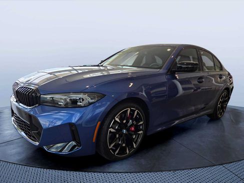 New 2026 BMW 330i Sedan w/ M Sport Package RWD image 2