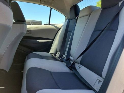 Used 2025 Toyota Corolla LE FWD image 20