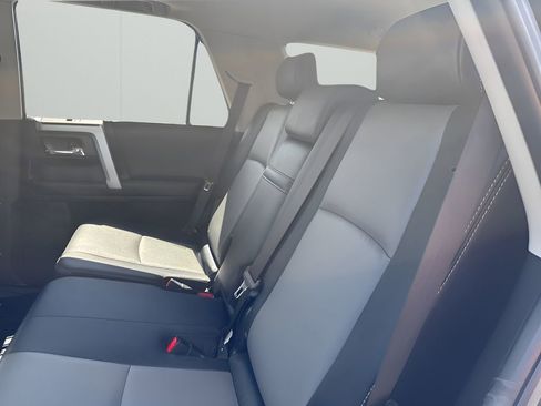 Used 2023 Toyota 4Runner SR5 Premium image 19