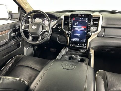 Used 2020 RAM 3500 Laramie image 15
