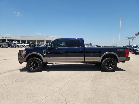 Used 2022 Ford F350 King Ranch w/ King Ranch Ultimate Package AWD/4WD image 4