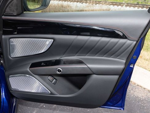 Used 2023 Maserati Grecale Modena image 62