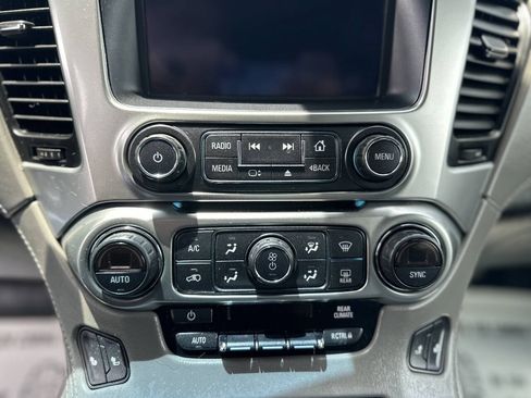Used 2020 Chevrolet Tahoe LT RWD image 16