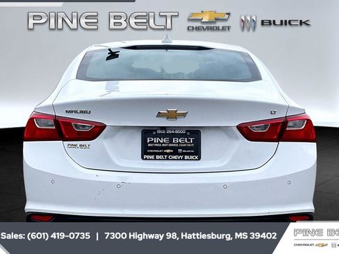 Used 2024 Chevrolet Malibu LT FWD image 4