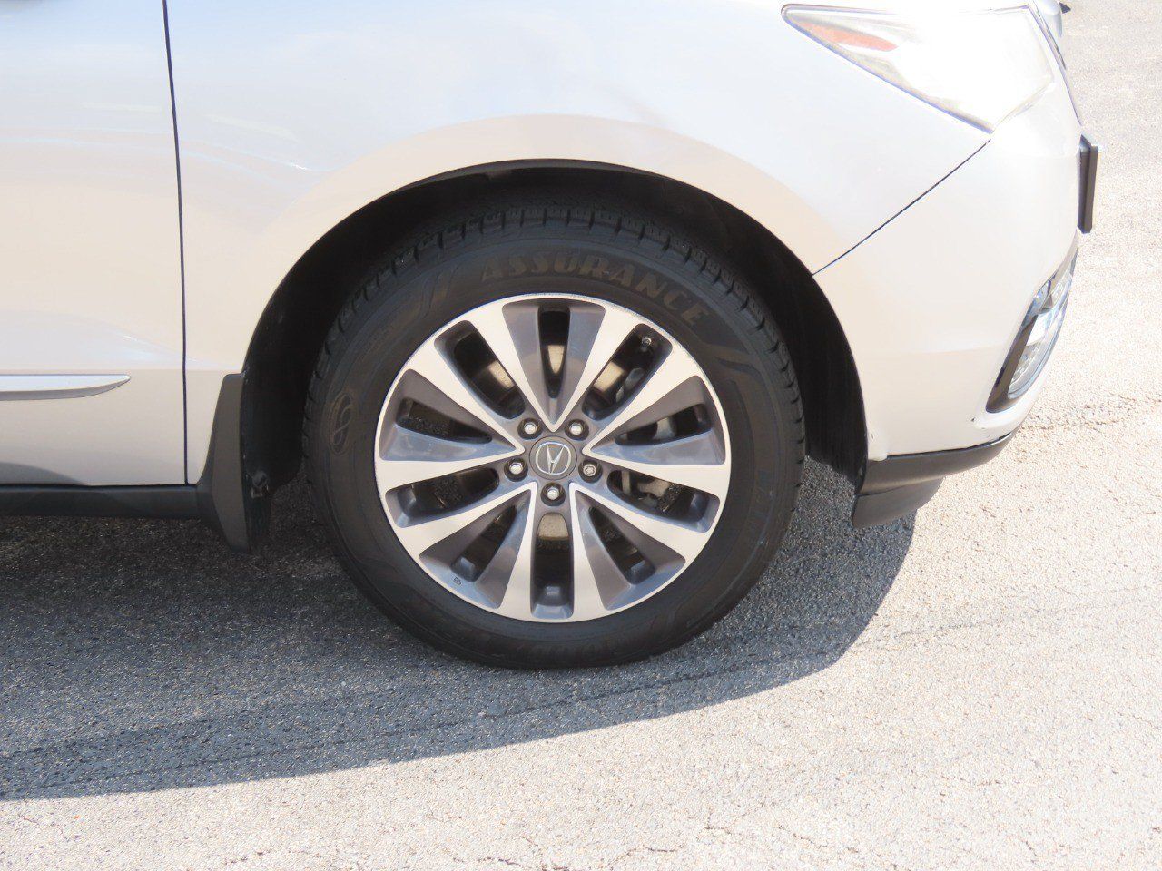 Used 2015 Acura MDX w/ Technology Package FWD image 9