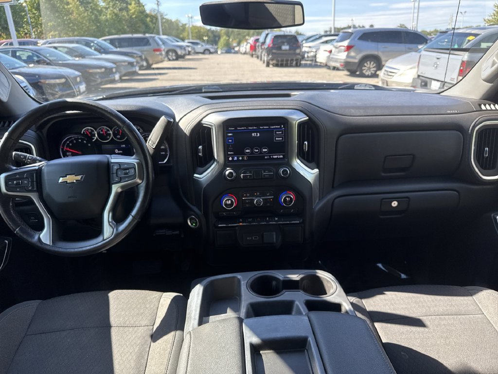 Used 2021 Chevrolet Silverado 1500 LT AWD/4WD image 22