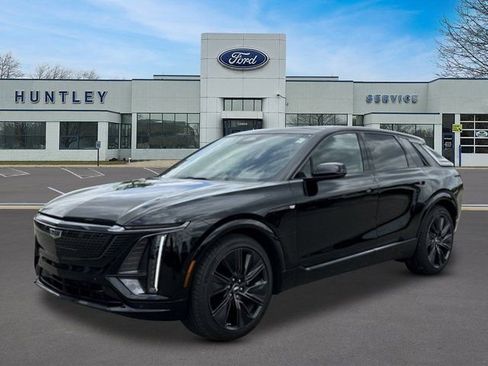 Used 2024 Cadillac Lyriq Sport AWD/4WD image 1