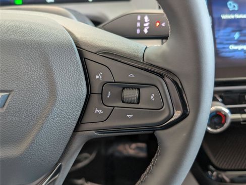 New 2027 Chevrolet Bolt LT w/ Comfort Package image 18