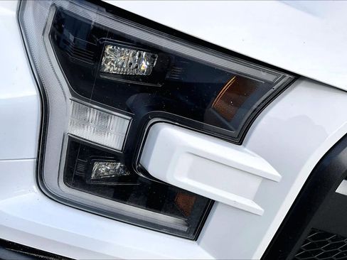 Used 2020 Ford F150 Raptor w/ Equipment Group 802A Luxury image 26