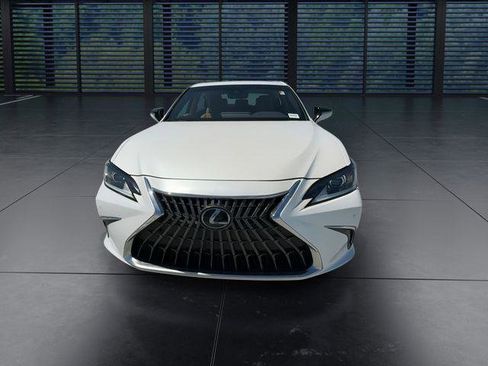 Certified 2024 Lexus ES 350 w/ Premium Package FWD image 3