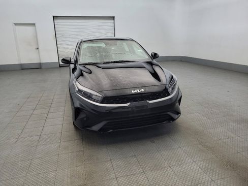 Used 2023 Kia Forte LXS w/ LXS Technology Package image 14