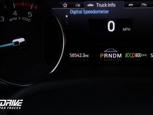 Used 2022 Ford F350 Platinum w/ FX4 Off-Road Package image 34