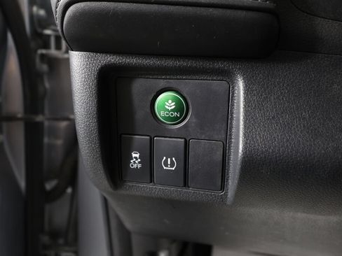 Used 2019 Honda HR-V Sport image 30