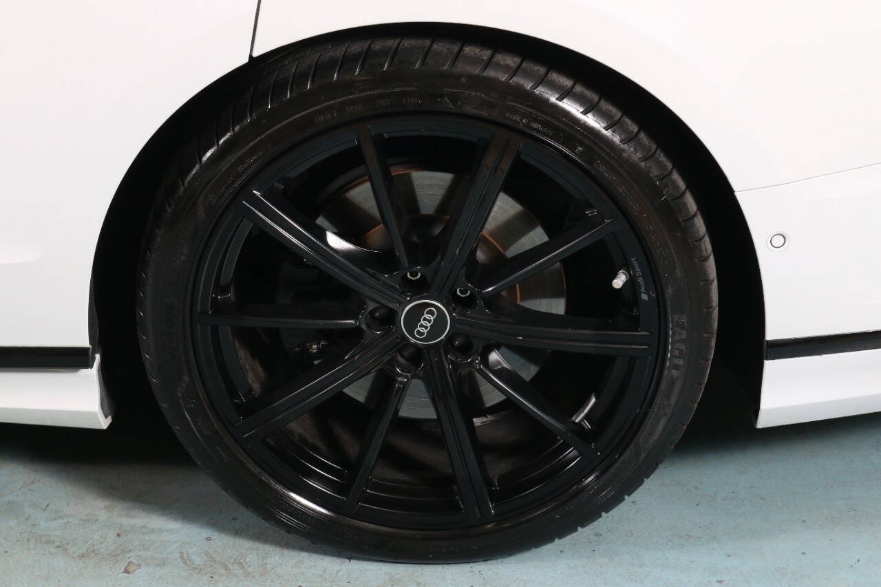 Used 2022 Audi A8 L 3.0T AWD/4WD image 28