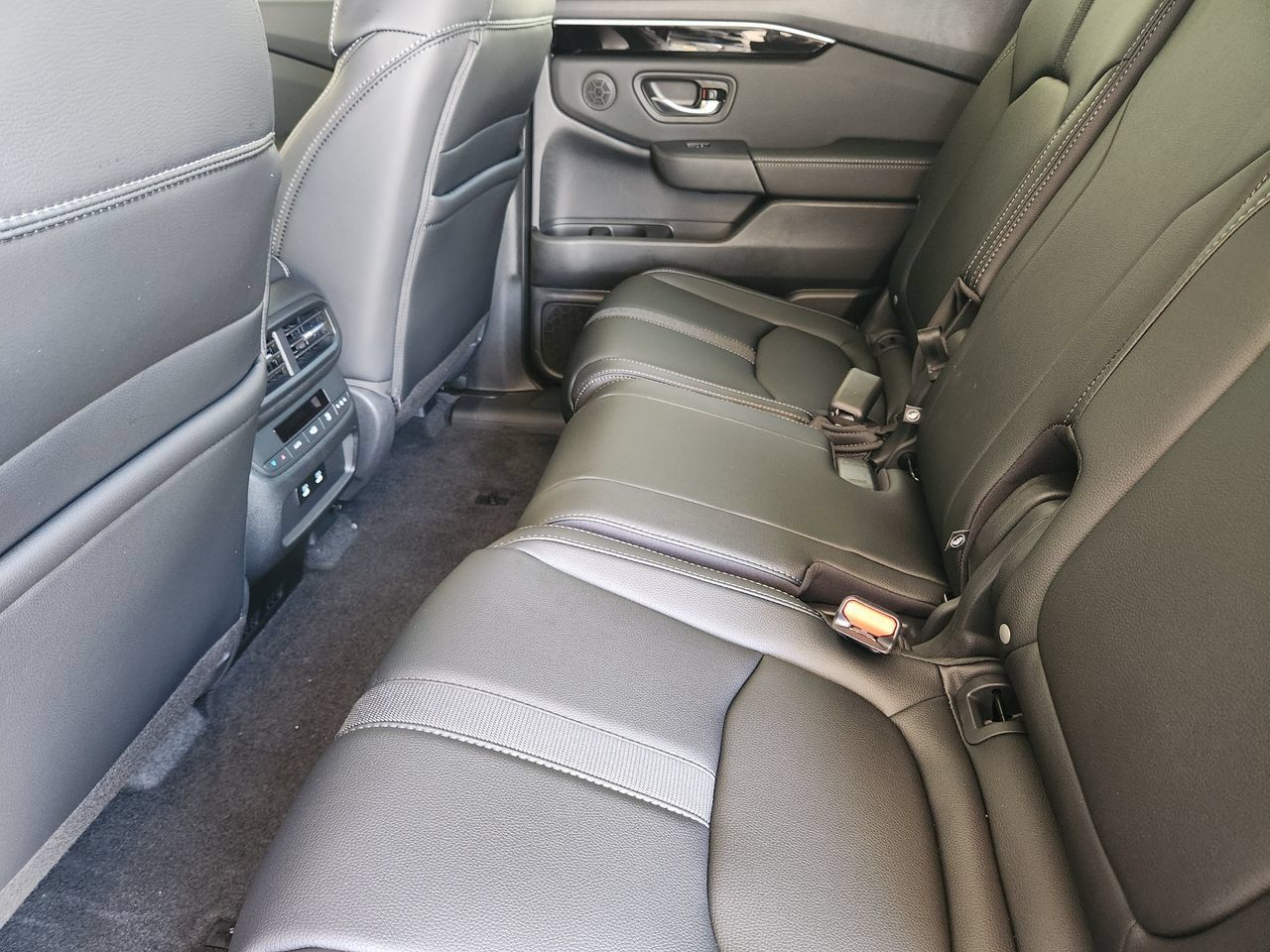 New 2026 Honda Pilot EX-L image 17