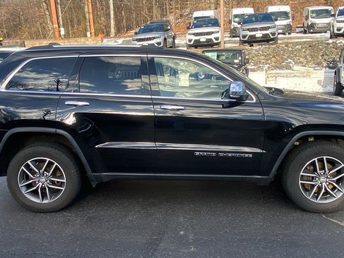 Certified 2018 Jeep Grand Cherokee Limited image 29