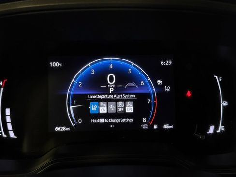 Used 2026 Toyota Corolla SE FWD image 15