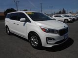 Used 2019 Kia Sedona L image 3