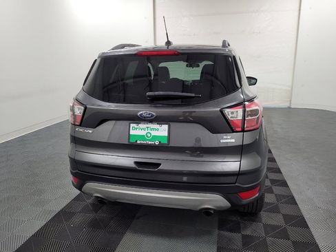 Used 2017 Ford Escape SE w/ SE Leather Comfort Package FWD image 7