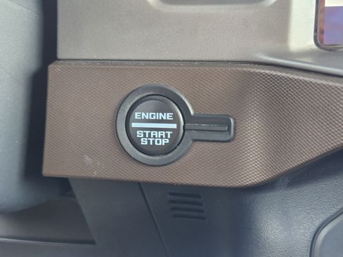 Used 2023 Ford Bronco Outer Banks AWD/4WD image 22