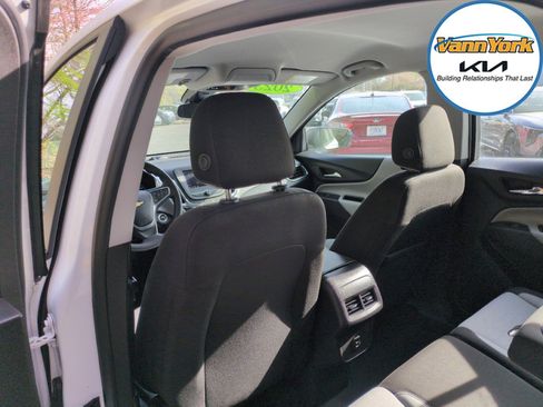 Used 2023 Chevrolet Equinox LS w/ Driver Confidence II Package image 35