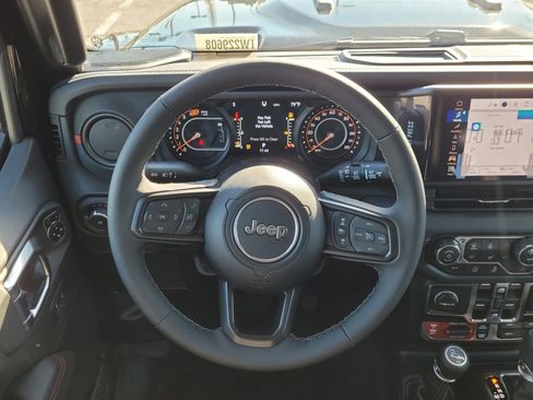 New 2026 Jeep Wrangler Unlimited Rubicon image 9