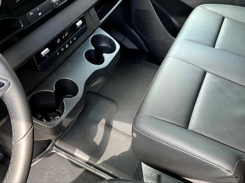 New 2025 Mercedes-Benz Sprinter 2500 image 7