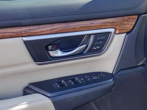 Used 2018 Honda CR-V EX-L image 18