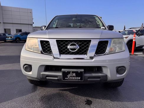 Used 2014 Nissan Frontier SV RWD image 8