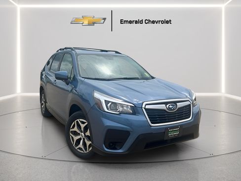 Used 2019 Subaru Forester Premium AWD/4WD image 1