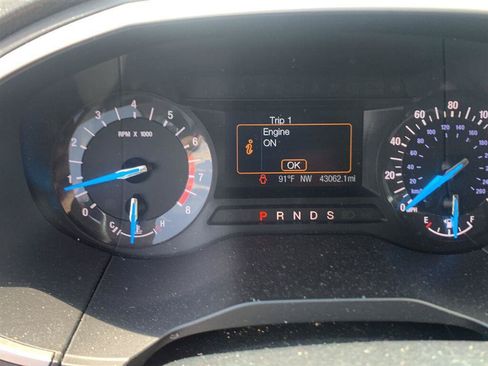 Used 2018 Ford Edge SEL AWD/4WD image 7
