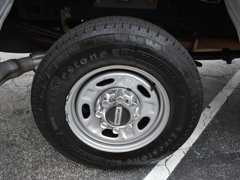 Used 2018 Ford F250 XL w/ Power Equipment Group image 34