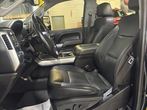 Used 2018 Chevrolet Silverado 2500 LTZ w/ Vortec Plus Package AWD/4WD image 7
