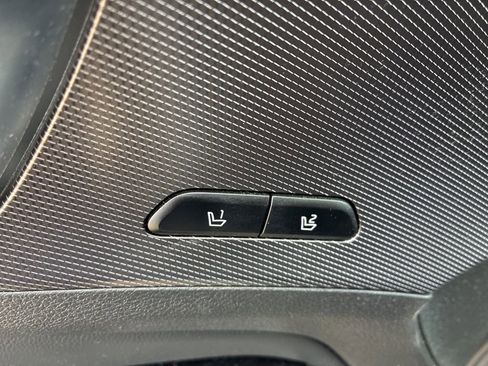 Used 2023 Kia Sportage SX image 8