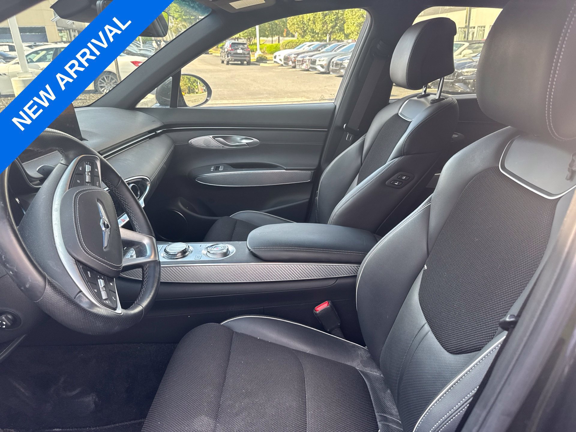 Used 2025 Genesis GV70 3.5T Sport AWD/4WD image 6