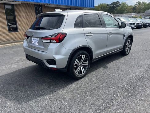 Used 2021 Mitsubishi Outlander Sport LE image 5