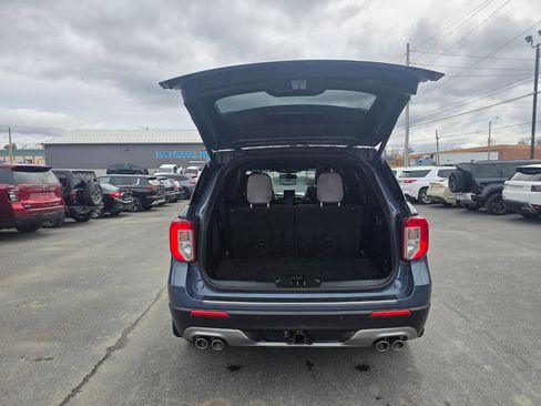 Used 2021 Ford Explorer Platinum w/ Equipment Group 601A image 21