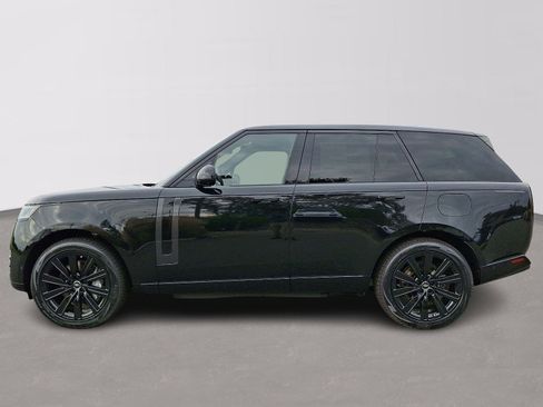 New 2025 Land Rover Range Rover SE image 5