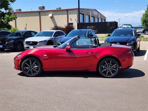 New 2025 MAZDA MX-5 Miata Grand Touring image 2