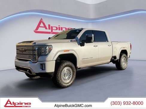 Used 2020 GMC Sierra 2500 Denali w/ Denali Ultimate Package image 1