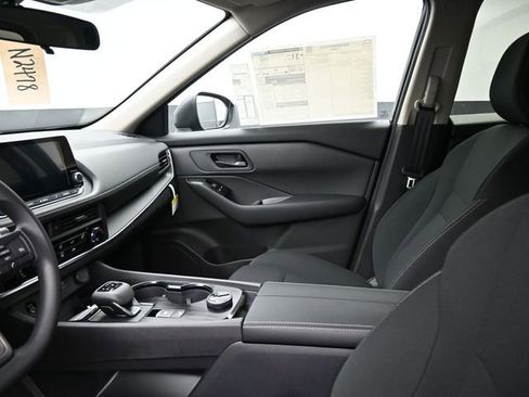 New 2026 Nissan Rogue S AWD/4WD image 18