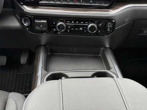 New 2026 Chevrolet Silverado 2500 LT w/ Convenience Package AWD/4WD image 19