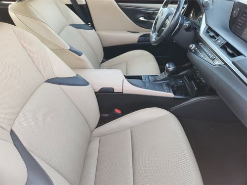 Used 2021 Lexus ES 350 w/ Premium Package image 14
